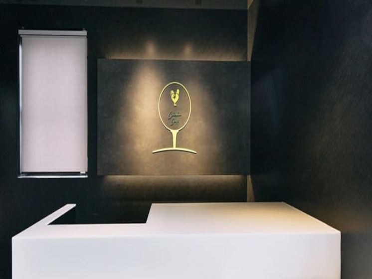 チキンゴルフ神田店 受付