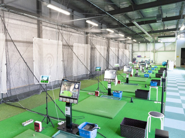 アースゴルフアカデミー