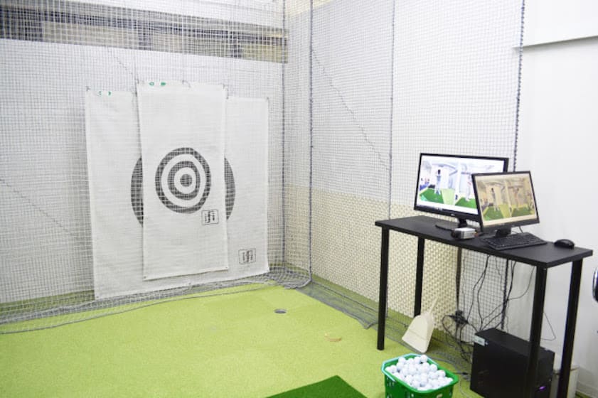 ゴルフシミュレーター