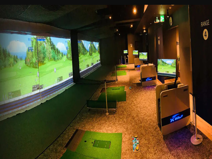 シミュレーターゴルフ打席